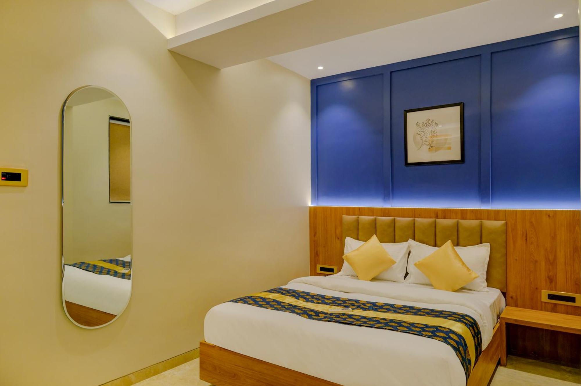 Metropolis Business Hotel Panaji Exterior photo