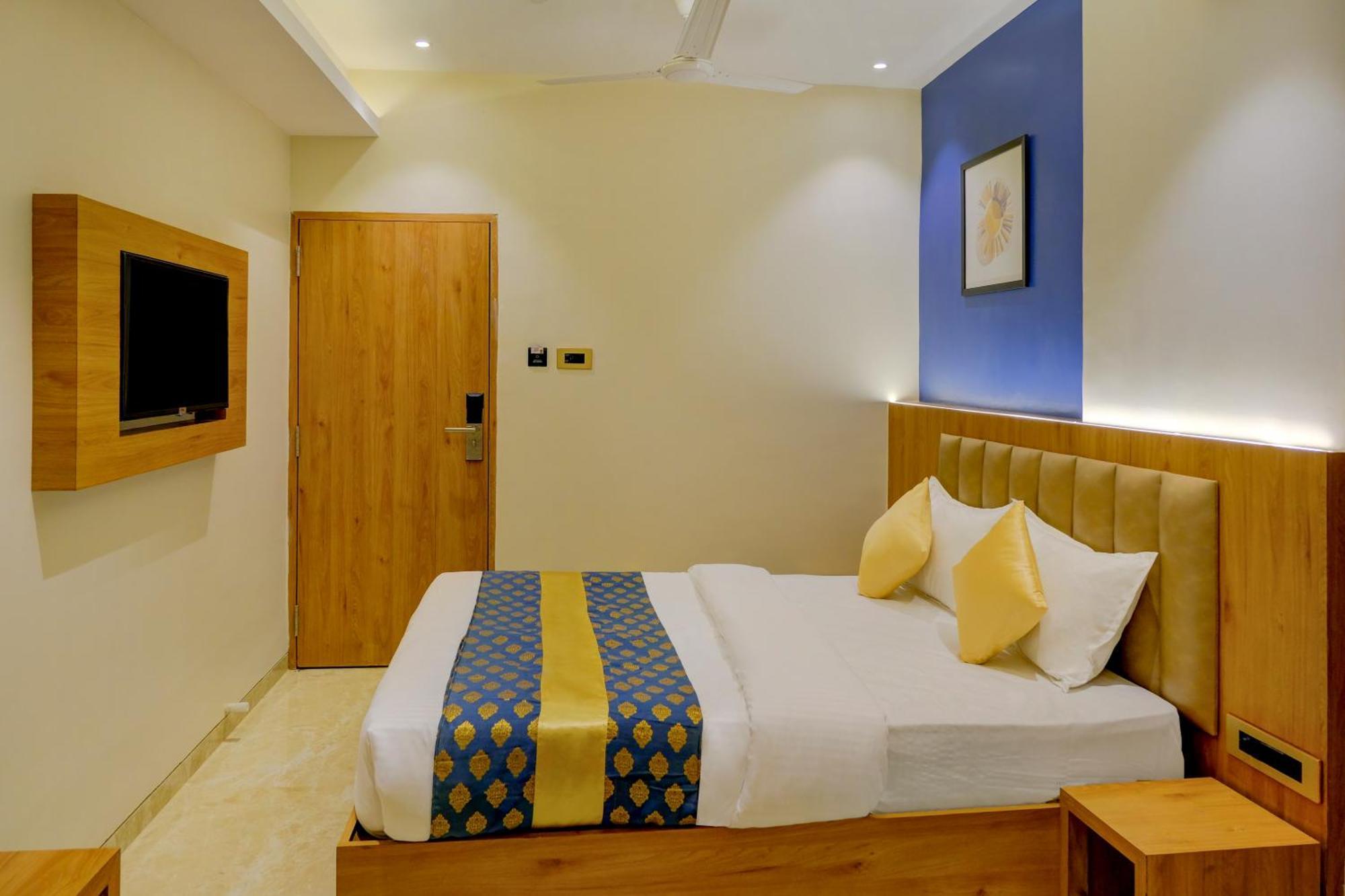 Metropolis Business Hotel Panaji Exterior photo