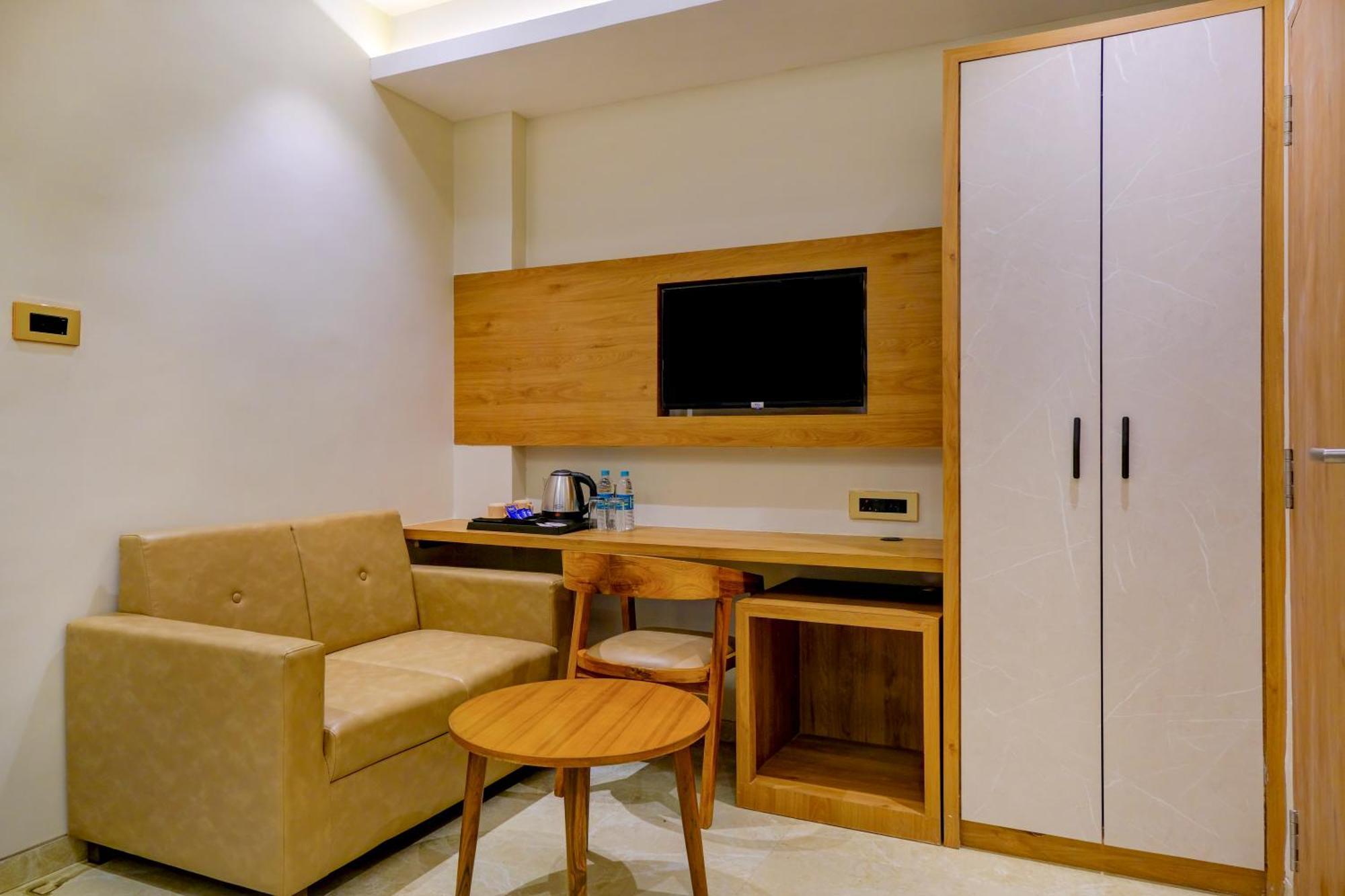 Metropolis Business Hotel Panaji Exterior photo